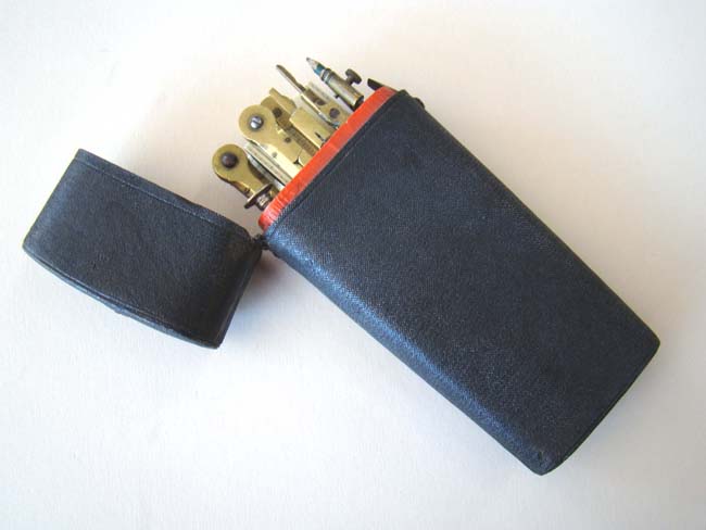A very fine and complete Ship Captain's navigation set in a sharkskin case circa 1790-1810